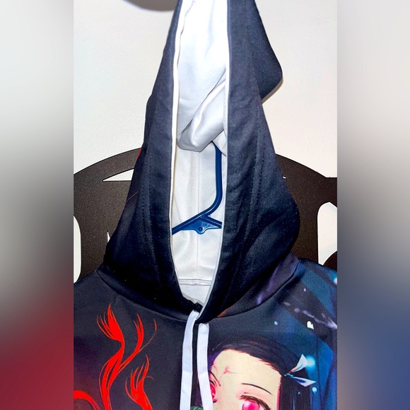 🌑Anime Graphic Hoodie, Women's Size Small (New w/out Tags)🌑 - Picture 5 of 14